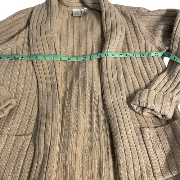 Vintage cardigan beige size medium Emma James a Liz Claiborne co. - Picture 3 of 6